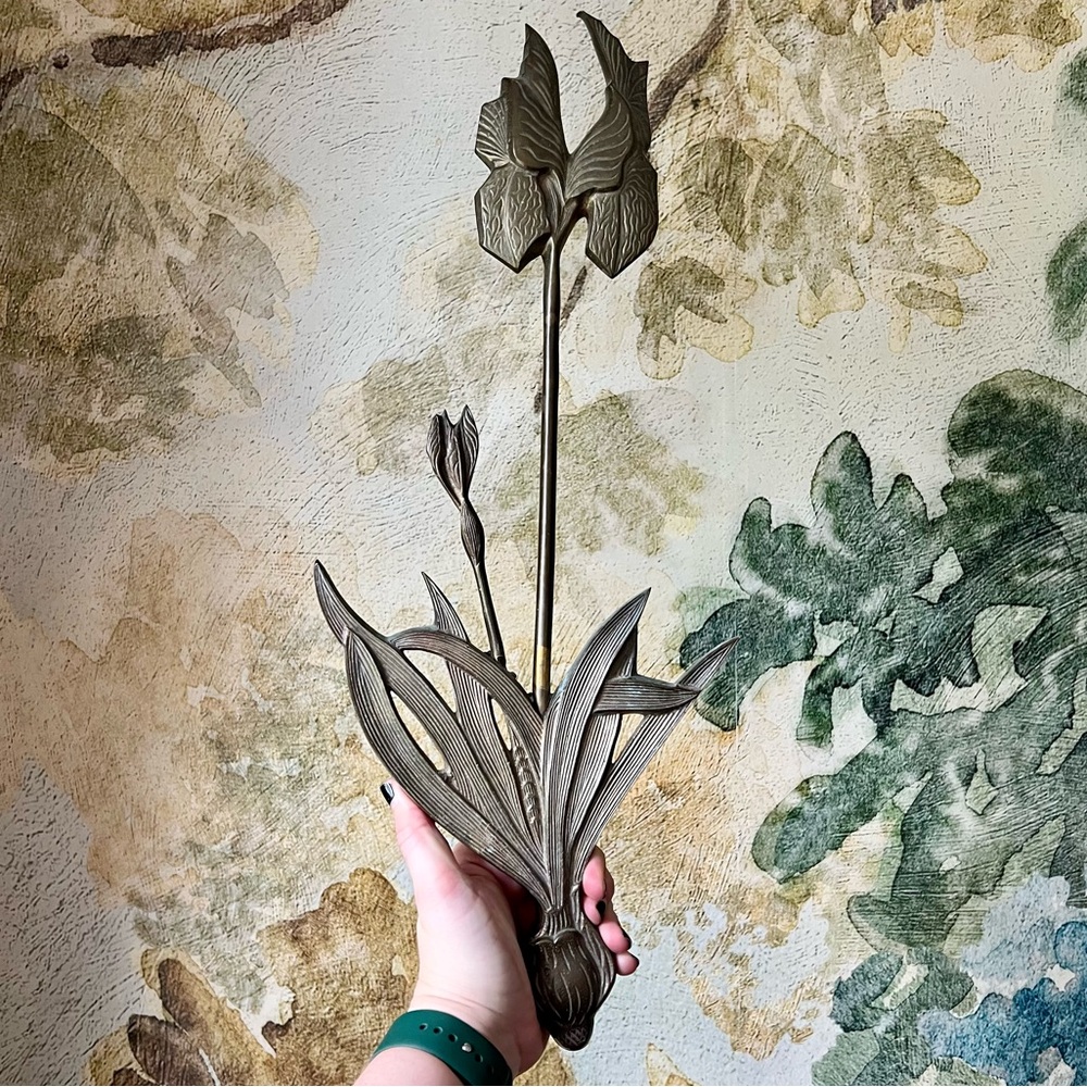 Vintage Brass Iris Wall Hanging